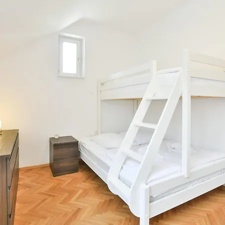 Apartman Plemelj Bled
